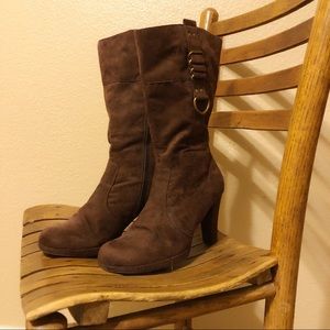 Sketchers “Somethin’ Else” Faux Suede Boots